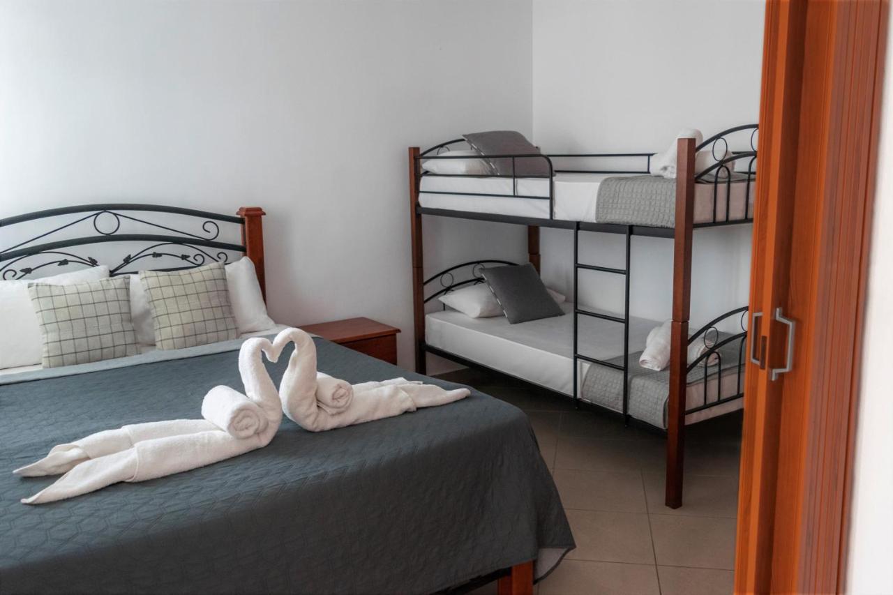 Kapahi Seaview Hotel Apartments Potos Luaran gambar